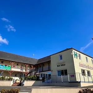 Brit Perros Hotel